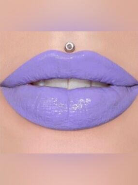 Jeffree Star Supreme Gloss NWT Full pigment Lip Gloss Frosting For Dinner